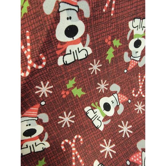 CHRISTMAS PUPPY CANDYCANES METALLIC SNOWFLAKES COTTON FABRIC 20in Quilting New - Picture 3 of 5